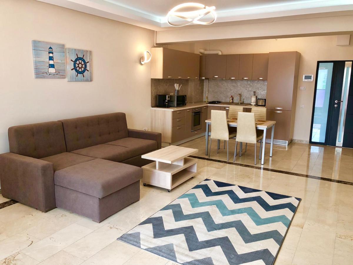 Sophia 3 Luxury Apartments Mamaia Esterno foto