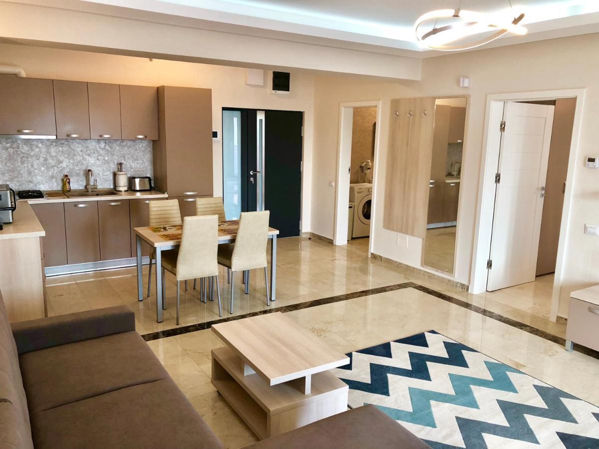 Sophia 3 Luxury Apartments Mamaia Esterno foto