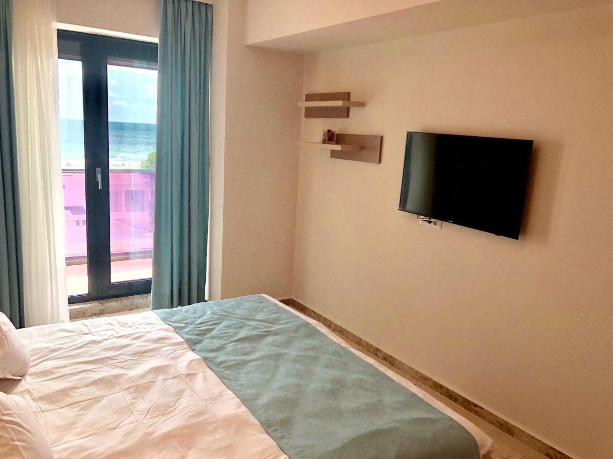 Sophia 3 Luxury Apartments Mamaia Esterno foto
